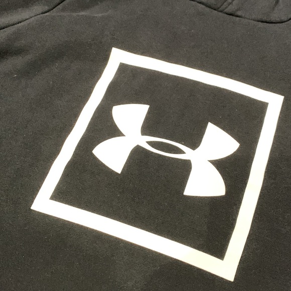 Under Armour black sweater - Picture 4 of 5